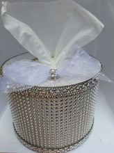 Load image into Gallery viewer, Lotta Bling Tissue Dispenser